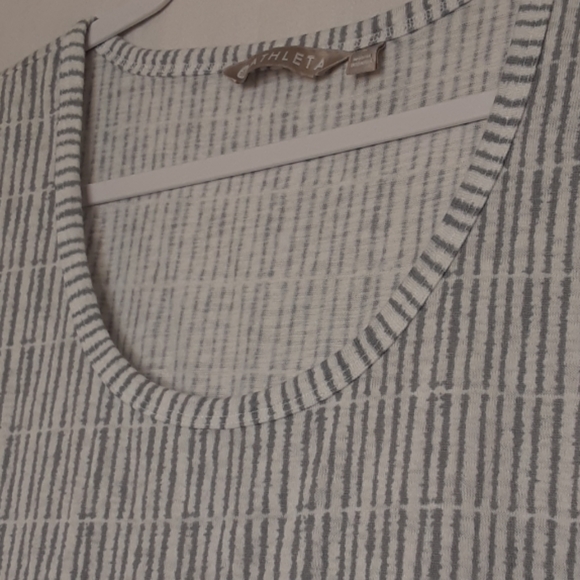 Athleta High Low Hem Striped Muscle Tank - Picture 5 of 8